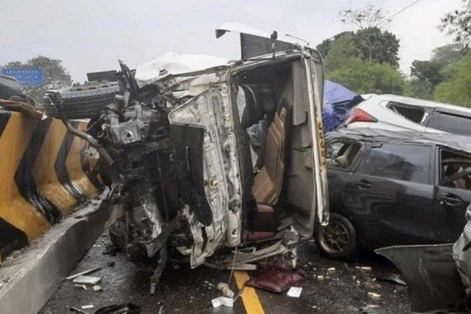 Hasil Investigasi dan Rekomendasi KNKT Atas Tabrakan Beruntun Cipularang KM 92 Foto : Ist