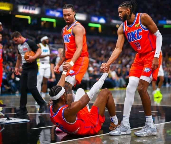 Kalahkan Minnesota Timberwolves 3-1, Thunder Selangkah Lagi Ke Grand Final Tim basket Oklahoma City Thunder (OKC). Foto : Ist
