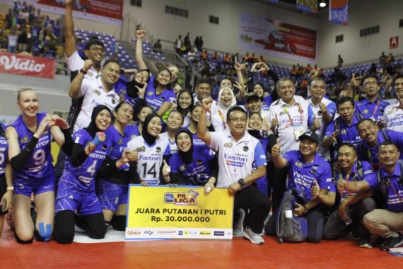 Tim volli putri Pertamina Enduro juara Putri Proliga 2025. Foto : Ist