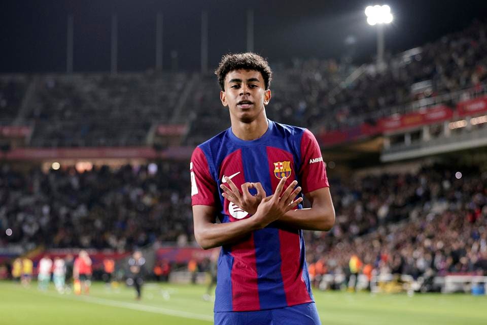 Liga Champions Pemain Andalan Barca Lamine Yamal. Foto : Ist
