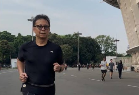 Kegiatan olahraga Menkes Budi Gunadi Sadikin. Foto : Ist