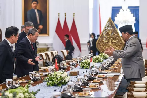 Prabowo Ajak PM Li dan Rombongan Bersulang untuk Kesehatan Xi Jinping Foto : Ist