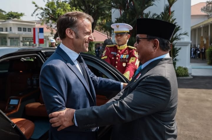 Presiden Macron Mau Jalan-Jalan Ke Magelang Dan Candi Borobudur Foto : Ist