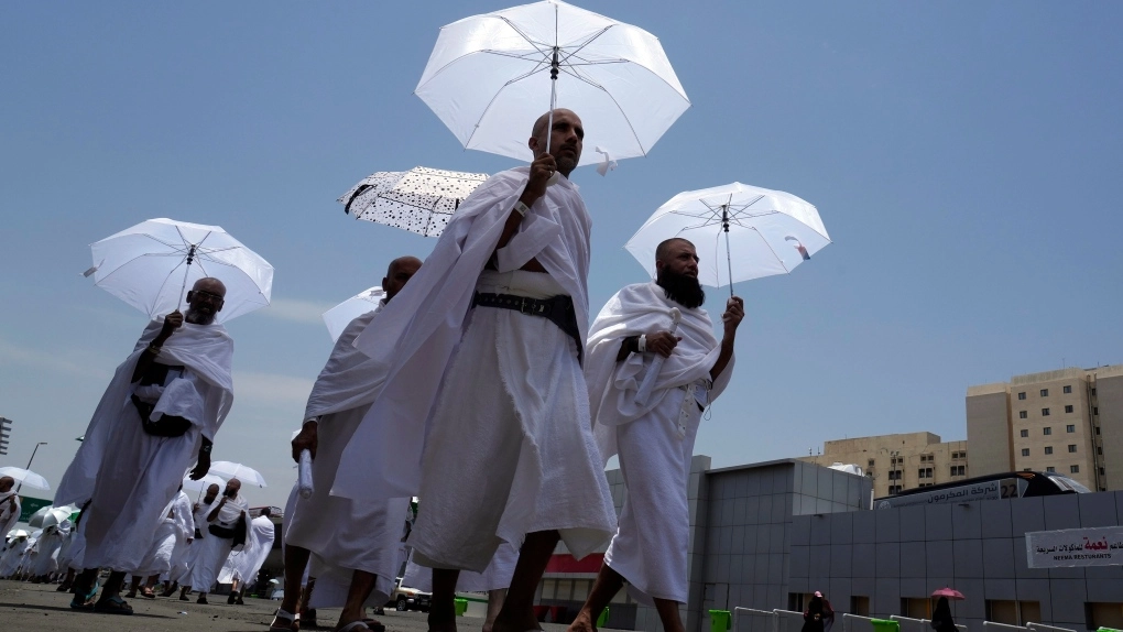 Suhu di Madinah 41 Derajat Celcius, Panas Terasa Menyengat Kulit Ilustrasi. Foto : Ist