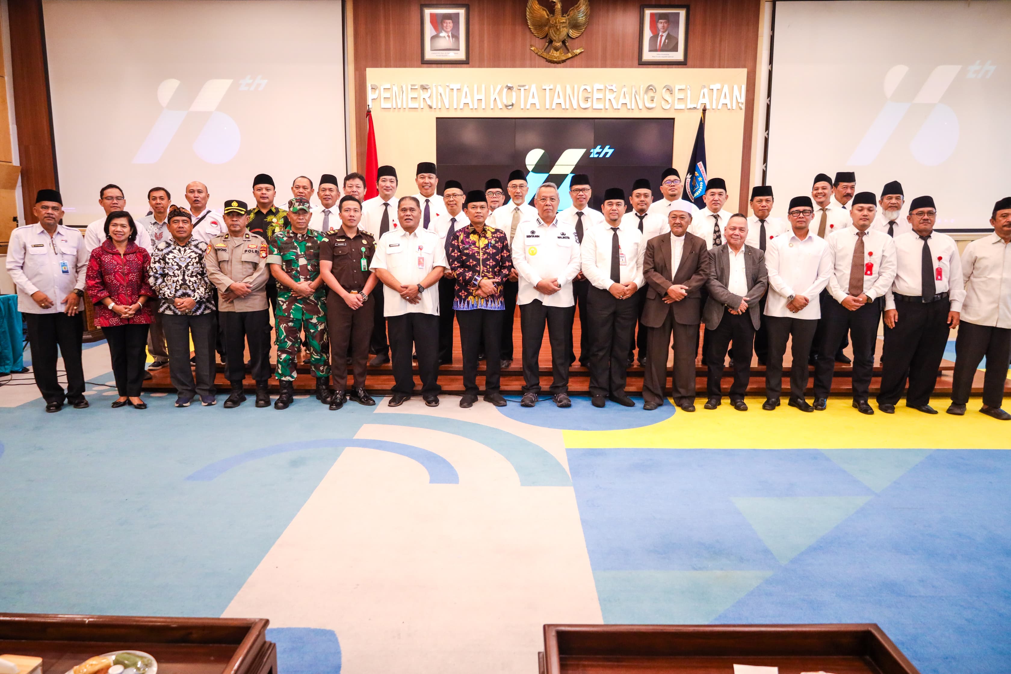 Usai Dilantik, Pengurus FKUB Tangsel Periode 2024-2029 Fokus Masalah Internal Steven Jansen dilantik menjadi Ketua APBDI Kota Tangsel. Pihaknya siap berikan prestasi untuk Kota Tangs.