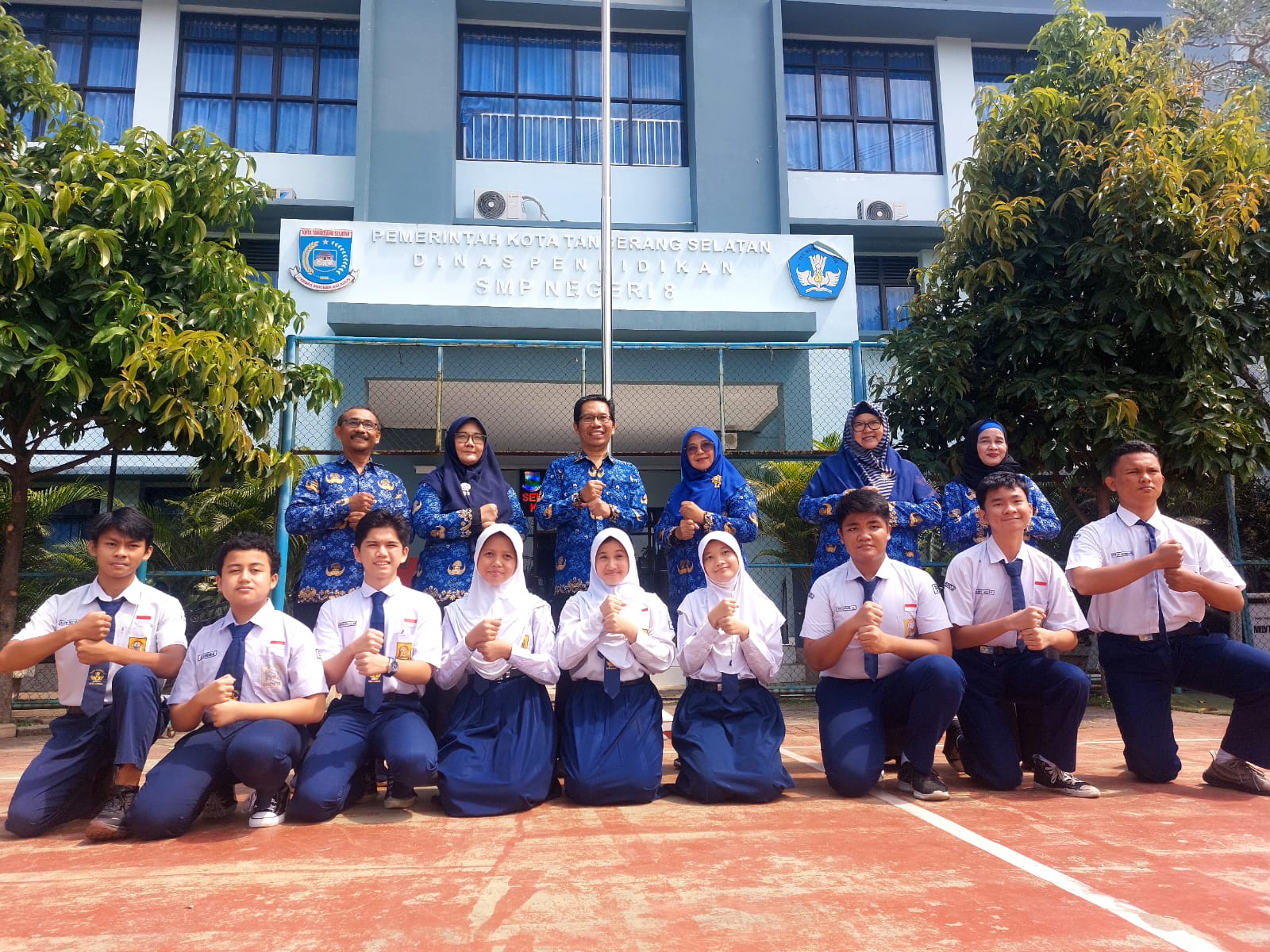 Lulusan SMPN 8 Kota Tangerang Selatan (Tangsel) berhasil diterima di sejumlah sekolah unggulan. (Ist)