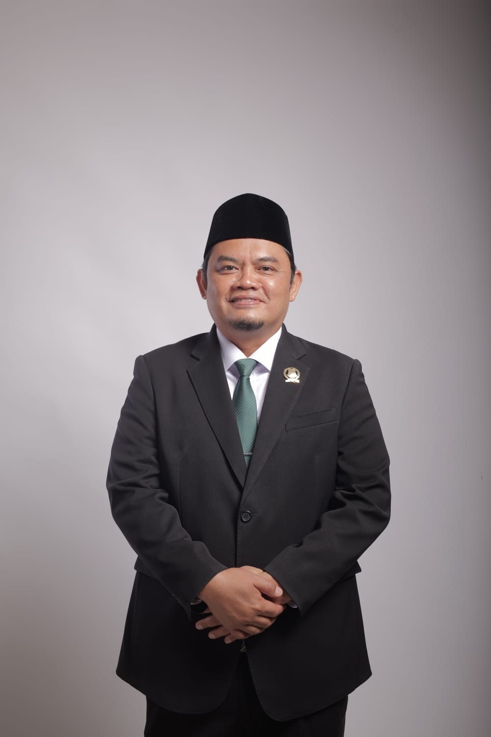 Ketua Bapemperda DPRD Kota Tangsel Sudiar