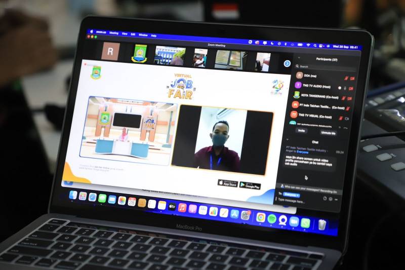 Disnaker Kembali Buka Bursa Loker Daring Ist.