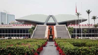 Kasus Gratifikasi Pengadaan Di MPR KPK Tetapkan 1 Tersangka, Ada Penerimaan Rp 17 M Gedung MPR. Foto : Ist