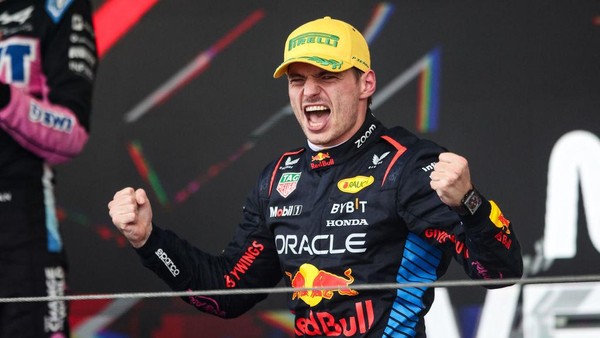 Max Verstappen, Salah Satu Pembalap Dengan Penghasilan Tertinggi Pembalap Formula F1 Max Verstappen. Foto : Ist