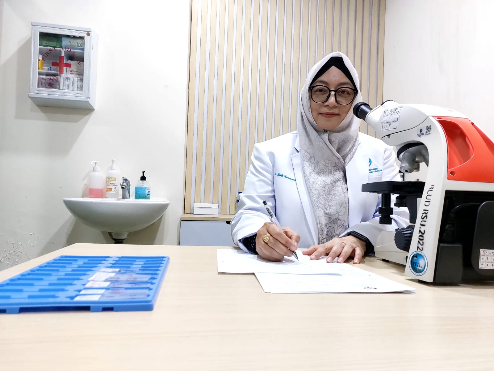 Dokter Spesialis Patologi Anatomi RSU Tangsel, Dokter Mieke. (Ist)