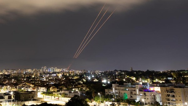 Perang Makin Membara, Iran Digempur Israel Foto : Ist