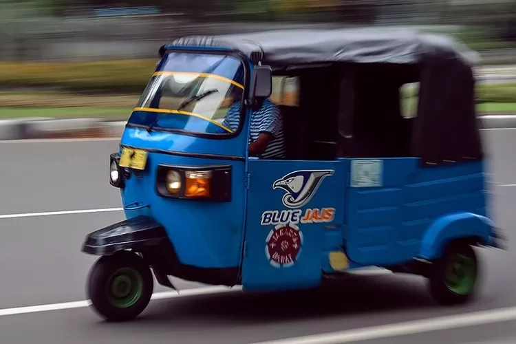 Petugas Dishub Pemeras Sopir Bajaj Di Salemba Terancam Dipecat Ilustrasi. Foto : Ist