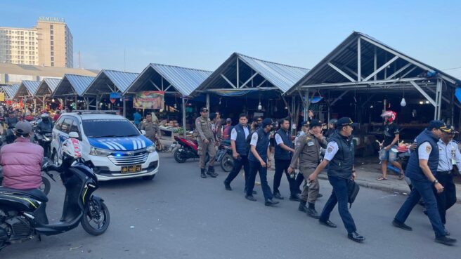 Sering Macet Parah, Pemkot Bakal Terapkan Satu Arah Di Jalan H Usman Dishub Kota Tangsel tengah melakukan peninjauan untuk menerapkan jalan satu arah di Jalan Haji Usman Pasar Ciputat.