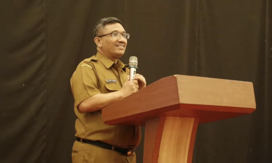 Sekda Pandeglang, Ali Fahmi Sumanta sedang memberikan sambutan di salah satu acara, beberapa waktu lalu.