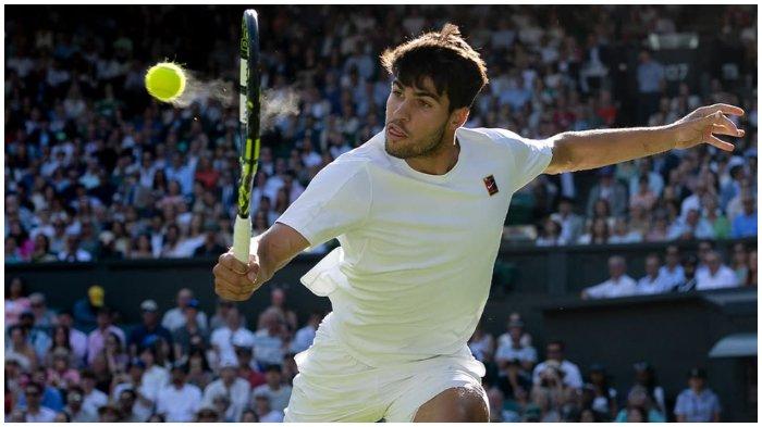 Alcaraz Tembus Semifinal Wimbledon 2025 Petenis muda asal Spanyol Carlos Alcaraz. Foto : Ist