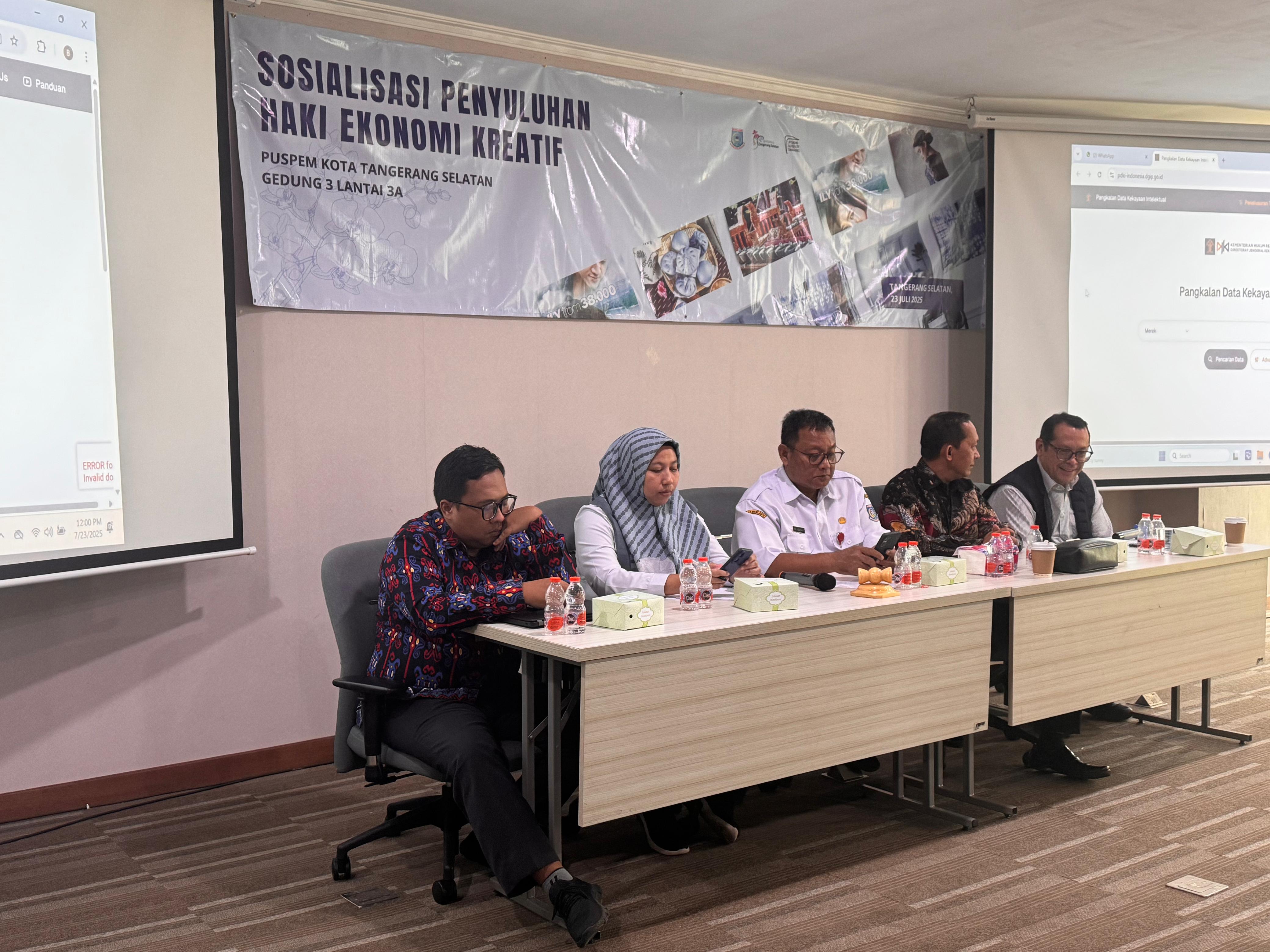 Beri Perlindungan Hukum Bagi Pelaku Ekonomi Kreatif, Dispar Sosialisasi Haki Dinas Pariwisata Kota Tangerang Selatan (Tangsel) menggelar sosialisasi penyuluhan hak kekayaan intelektual (Haki) kepada pelaku ekonomi kreatif. (Ist)