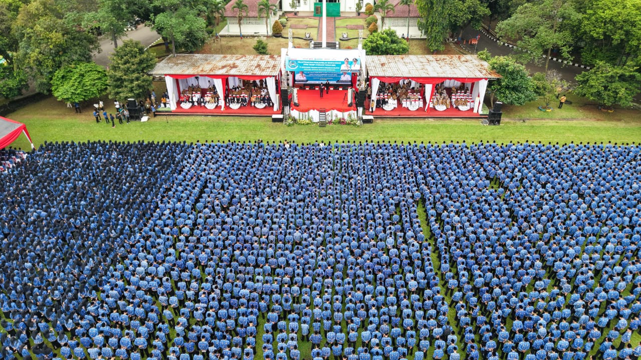BJB tawarkan pinjaman dengan agunan SK kepada ribuan PPPK yang baru dilantik, Senin (30/6) kemarin. Foto : Ist