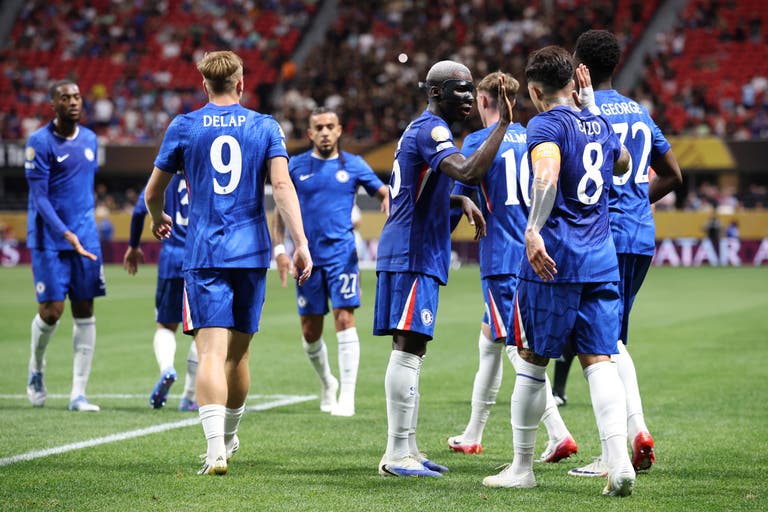 Chelsea Maju Ke Final Piala Dunia Antarklub 2025 Usai Kalahkan Fluminense 2-0 Selebrasi Skuad Chelsea usai menang 2-0 dari Fluminense. Foto : Ist