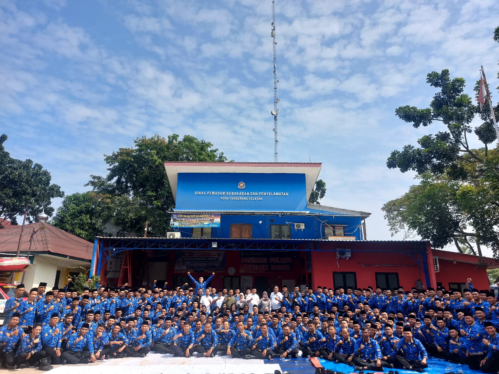 Damkar Kota Tangsel Perkuat Integritas Ratusan Pegawai Pemerintah dengan Perjanjian Kerja (PPPK), di Kantor Dinas Pemadam Kebakaran di kawasan Serpong Utara, Jumat (3/7/2025).(Istimewa)
