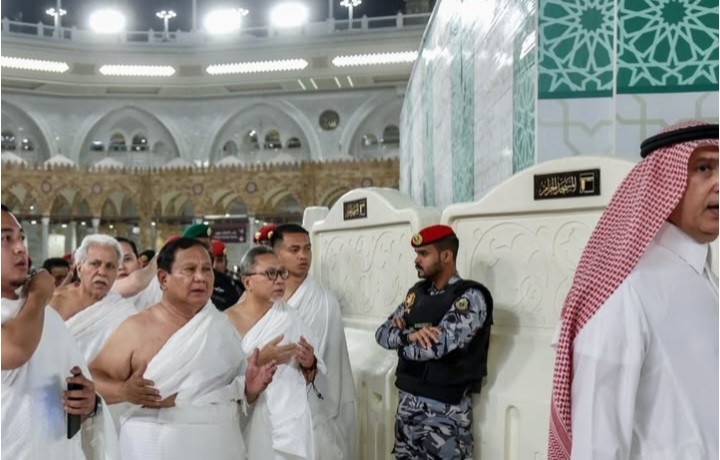 Dalam lawatan ke Arab Saudi, Presiden Prabowo dan rombongan menunaikan Ibadah Umrah. Foto : Ist
