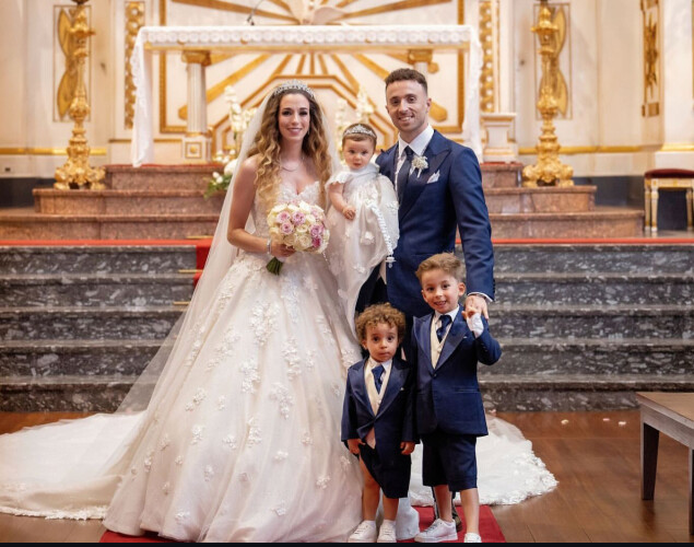 Diogo Jota dan sang Istri bersama ketiga anaknya. Foto : Ist