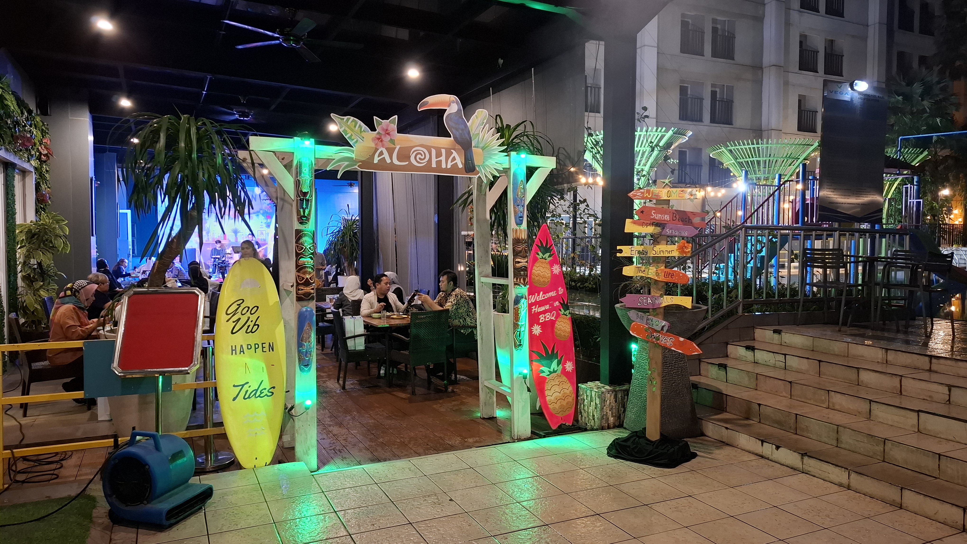 Hawaiian BBQ di YuGo Restaurant, Vega Hotel Gading Serpong. (Ist)