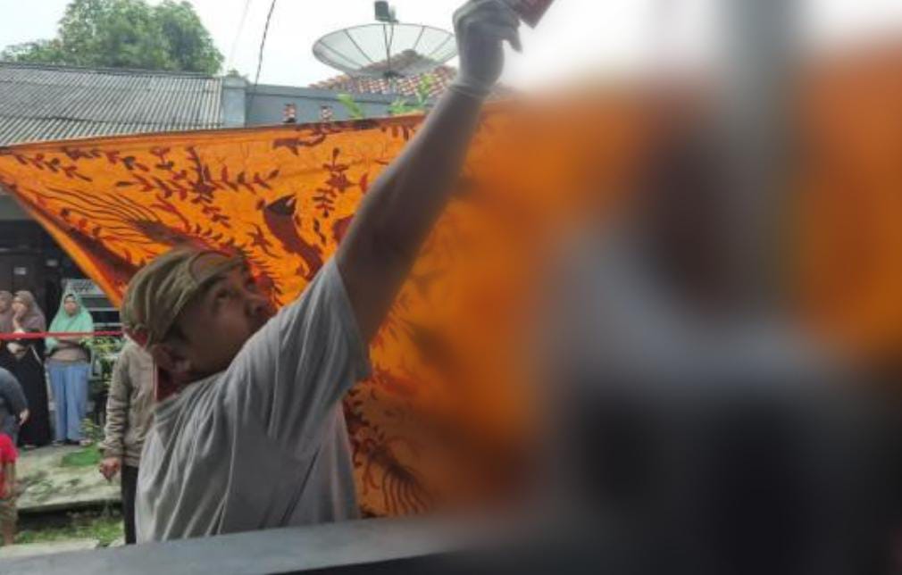 Kakek Ditemukan Tewas Tergantung di Depok, Diduga Bunuh Diri Foto : Ist