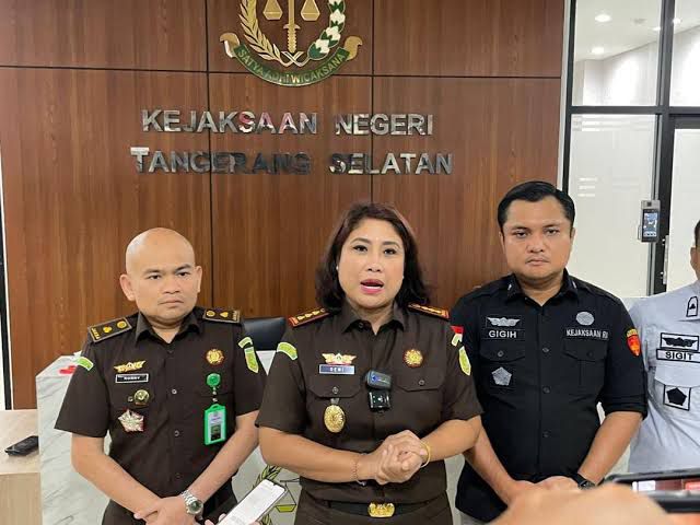 Kejari Siap Beri Hukuman Maksimal Kepada Predator Anak Kajari Kota Tangsel Apsari Dewi menyebutkan bahwa Kejari Tangsel selalu berikan hukuman berat paling maksimal bagi pelaku kejahatan seksual di Kota Tangsel.