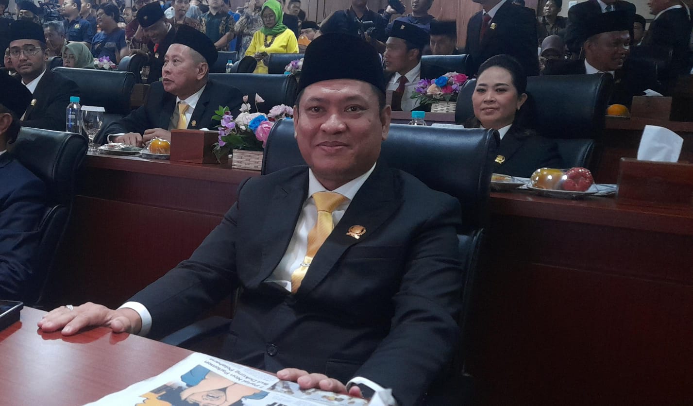 Komisi II Minta Dindikbud Evaluasi SPMB Anggota Komisi II DPRD Kota Tangsel Badrusalam.