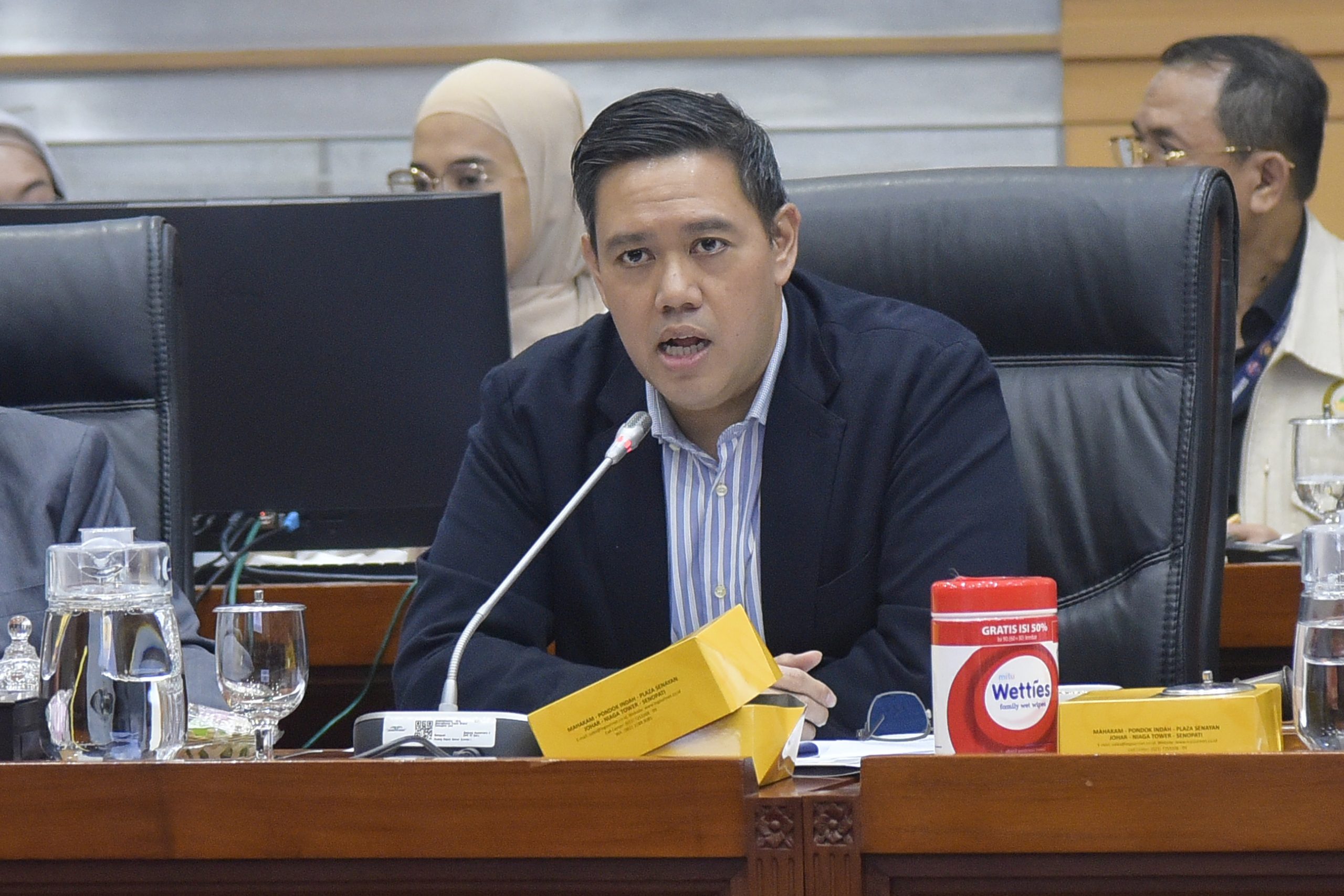 Kursi Dirut Bulog Diisi Prajurit TNI, Jadi Polemik Wakil Ketua Komisi I DPR, Dave Laksono. Foto : Ist