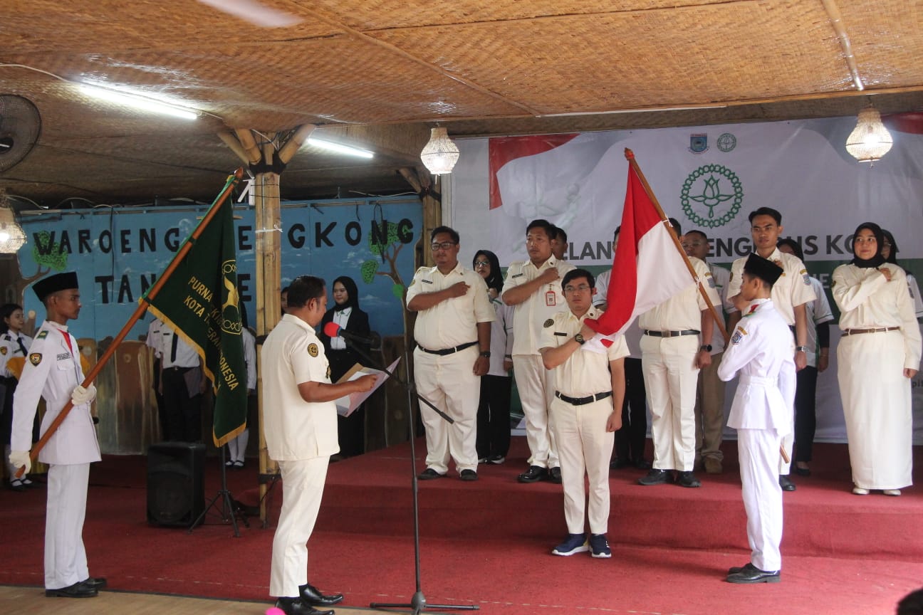 Warta Wijaya resmi dikukuhkan sebagai nahkoda Purna Paskibraka Indonesia (PPI) Kota Tangerang Selatan (Tangsel) periode 2025-2030. Foto : Ist