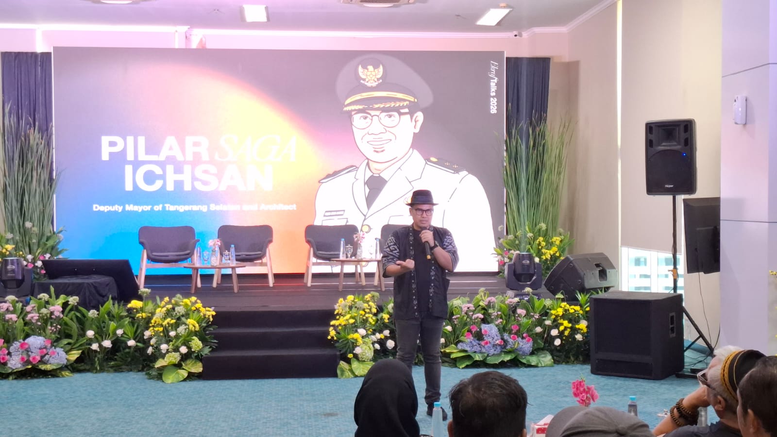 Pemkot Tampung Aspirasi Pelaku Ekraf Wakil Wali Kota Tangsel, Pilar Saga Ichsan dalam acara Focus Group Discussion (FGD) Ekraf Talks 2026 Gedung Galeri Koperasi dan UKM Kota Tangerang Selatan, Kamis (10/7)
