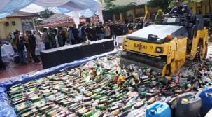 Polisi Musnahkan Belasan Ribu Botol Miras Ilegal di Bogor Foto : Ist