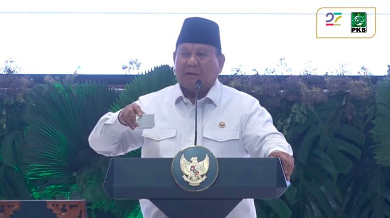 Presiden RI Prabowo Subianto memberikan sambutan di acara Harlah PKB di JCC Senayan, Rabu malam (23/7/2025) Foto: Ist