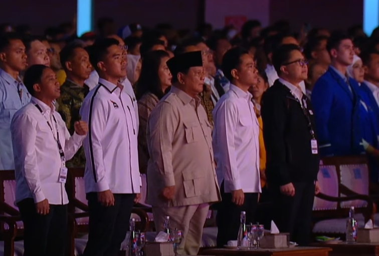 Presiden Prabowo, Wapres Gibran Dan Sejumlah Menteri Hadir Di Kongres PSI Presiden Prabowo, Wapres Gibran dsn sejumlah Menteri hadir di Konggres PSI di Solo. Foto : Ist