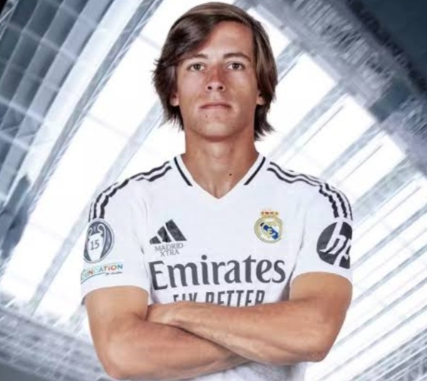 Real Madrid Boyong Alvaro Carreras Dari Benfica Senilai Rp 952M Pemain anyar Madrid asal Portugal yakni Alvaro Carreras. Foto : Ist