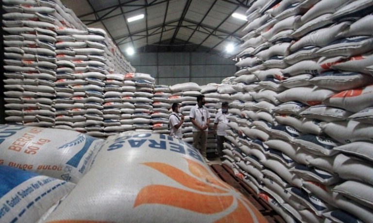 Tekan Kenaikan Harga, Bulog Akan aGelontorkan Bantuan Beras Ke 18,27 Juta Orang Foto : Ist
