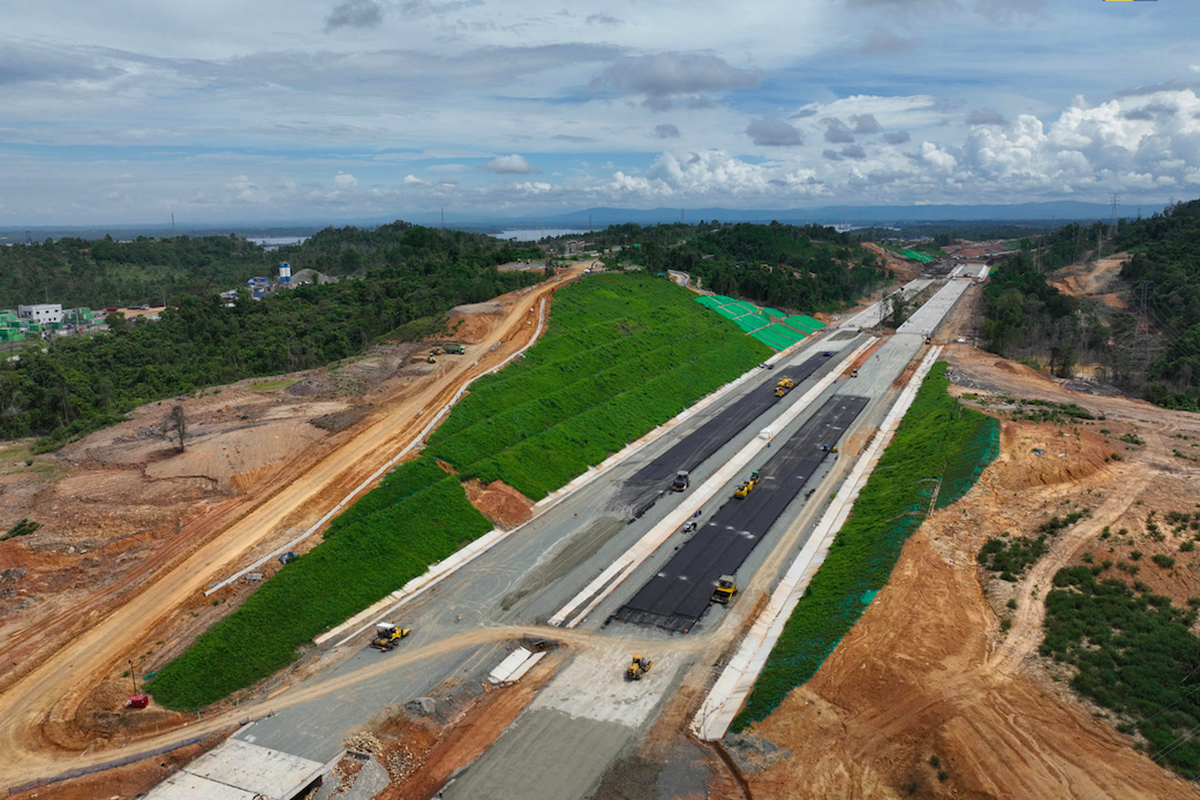 Anggaran Infrastruktur 2026 Mengecil, Dianggarkan Rp 118.5 T Pembangunan jalan tol. Foto : Ist