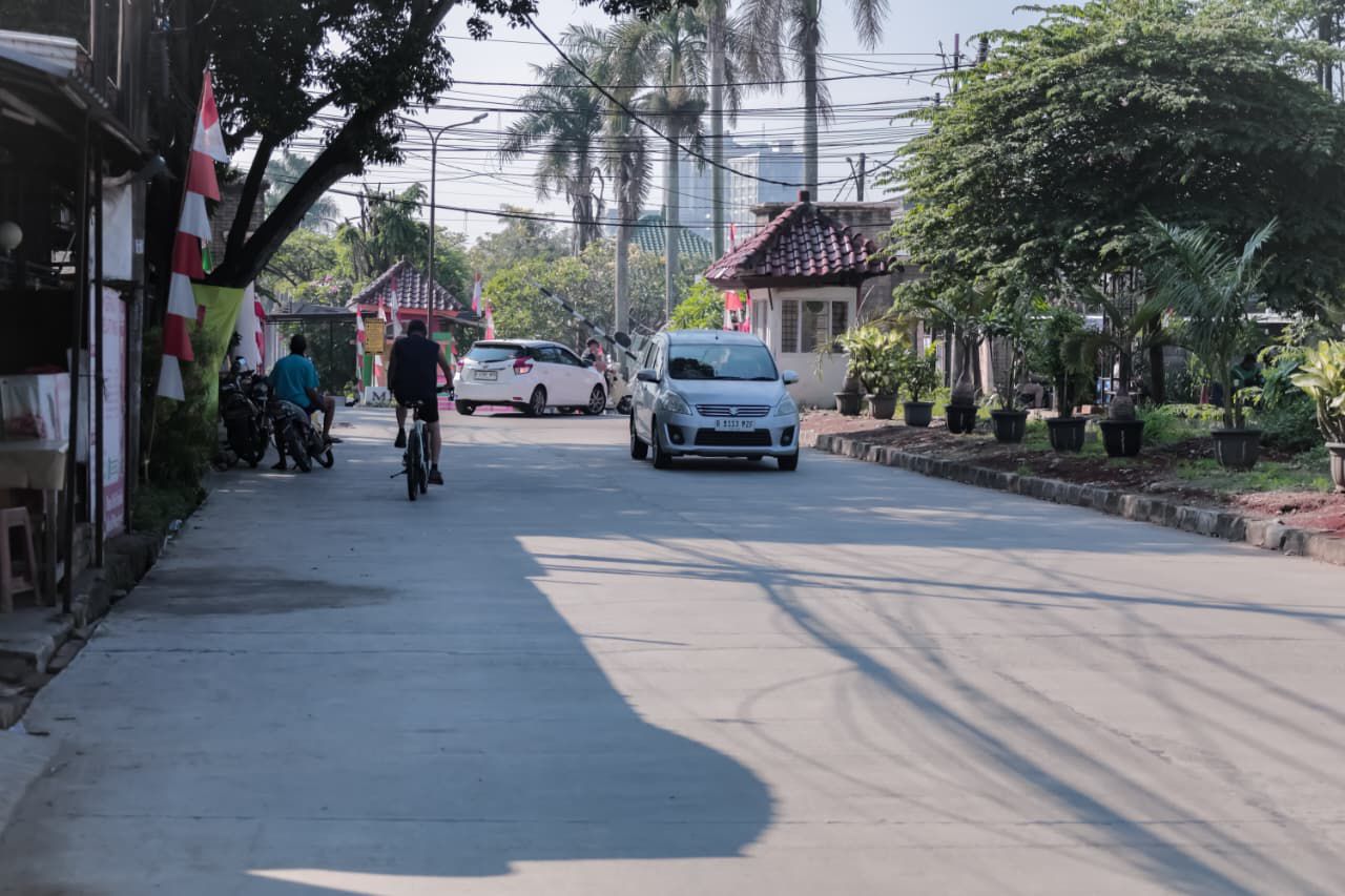 Bikin Mulus Jalan Magnolia, Pemkot Anggarkan Rp 1,94 M Kondisi Jalan Magnolia yang sudah mulus setelah rampung dibangun Pemkot Tangsel, Selasa (26/8)