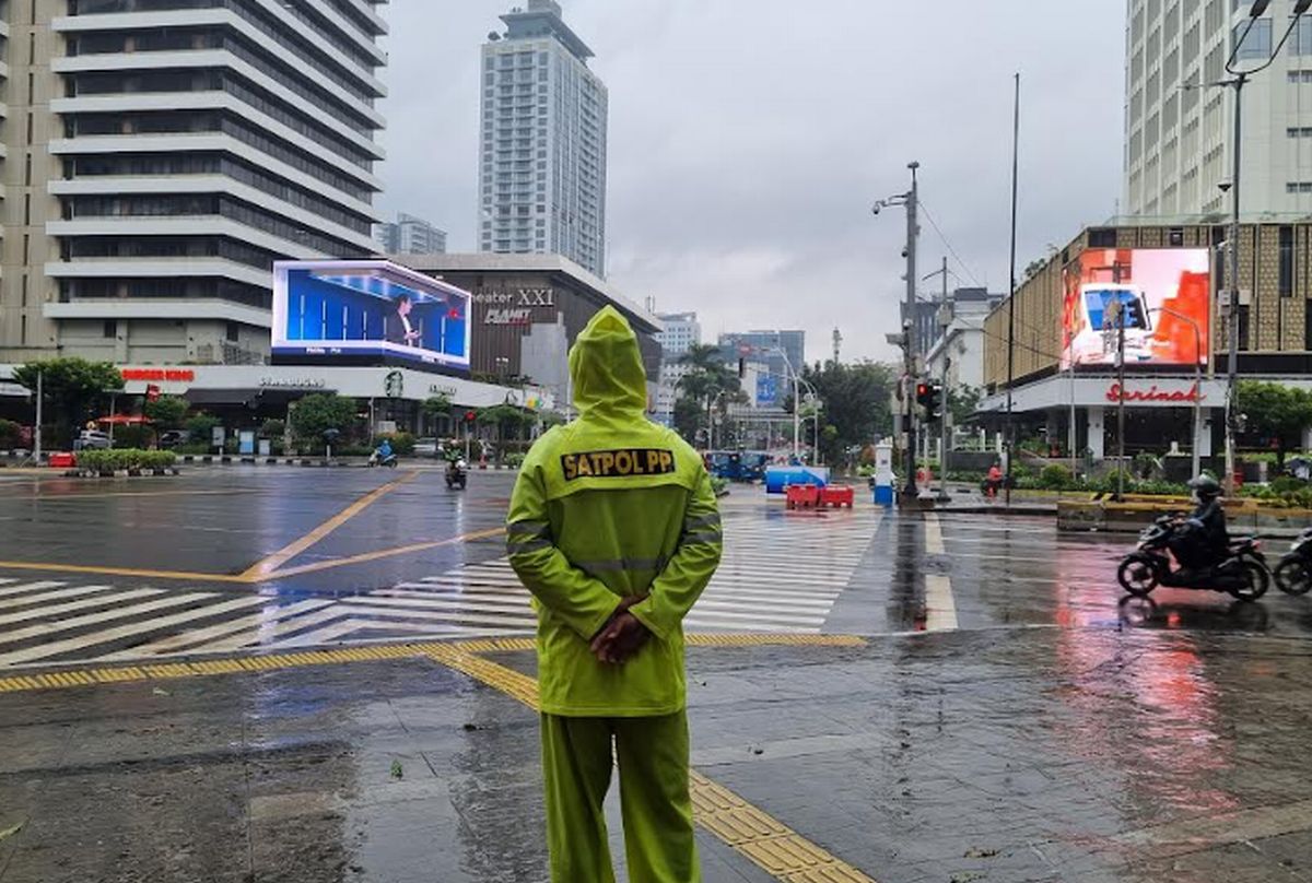 Cuaca Di Jakarta Akan Didominasi Hujan Tapi Suhu Panas Foto : Ist