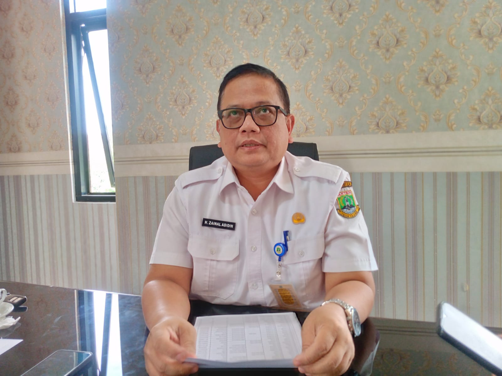 Kepala Bidang Perlindungan Sosial pada Dinsos Banten, Zainal Abidin.(Ari Supriadi/tangselpos.id)