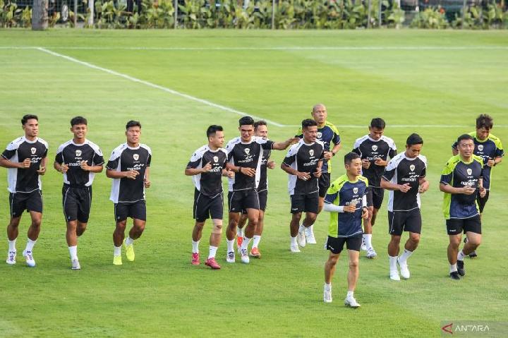 Sesi latihan Timnas Senior asuhan Patrick Kluivert. Foto : Ist
