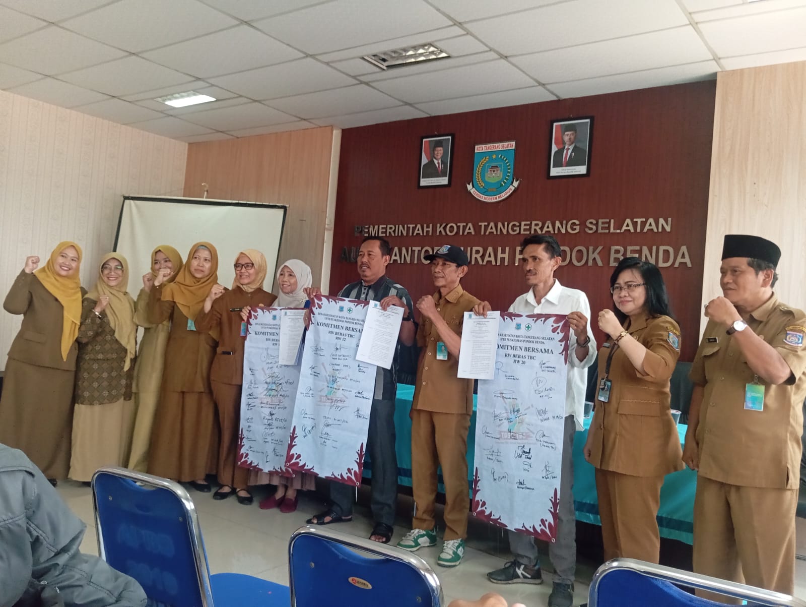 Jadi Contoh Lingkungan Bebas TBC, Ketua RW 012 Pondok Benda Ajak Warga Hidup Sehat Foto : Ist