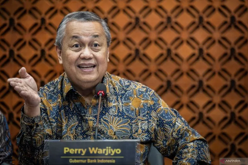 Keputusan BI Pangkas Suku Bunga Disambut Positif Gubernur Bank Indonesia Perry Warjiyo. Foto : Ist