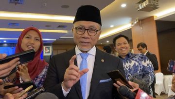 Menko Zulhas: Kopdes Tak Bagi-bagi Uang, Tapi Ajari Rakyat Berbisnis Menko Pangan Zulkifli Hasan. Foto : Ist
