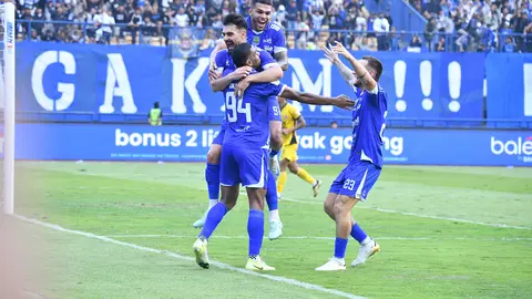 Persib Bandung Tatap Fokus Hadapi Wakil Filipina Manila Digger Selebrasi Skuad Persib Bandung usai bobol gawang Semen Padang. Foto : Ist