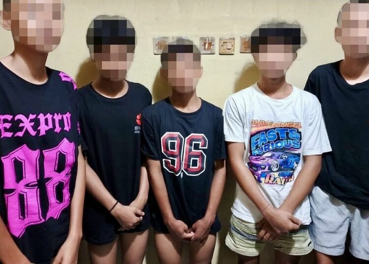Polisi Berhasil Gagalkan Tawuran Remaja di Cipondoh Kelompok pemuda yang berhasil diamankan Aparat. Foto : Ist