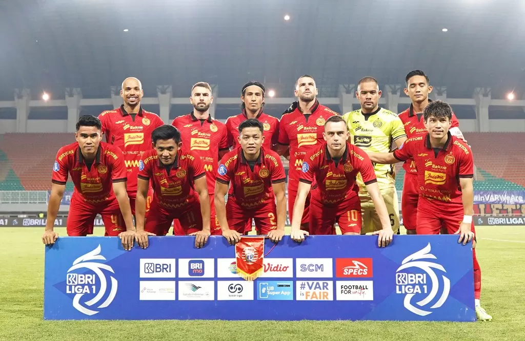 Skuad Persija Serukan Pesan Damai Di Indonesia Skuad Persija. Foto : Ist