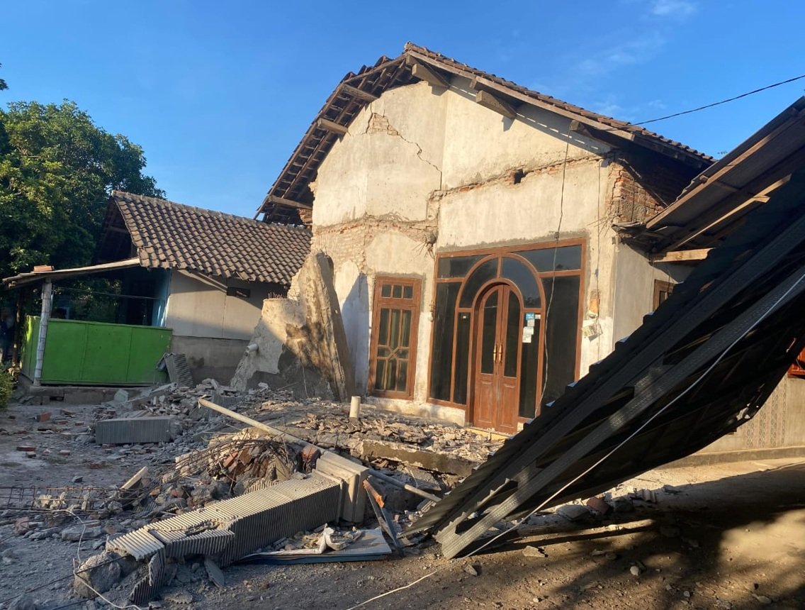 BNPB: Gempa Banyuwangi M5.7, Tak Ada Korban Jiwa Dan Korban Luka Bangunan terdampak gempa M5.7 Banyuwangi. Foto : Ist